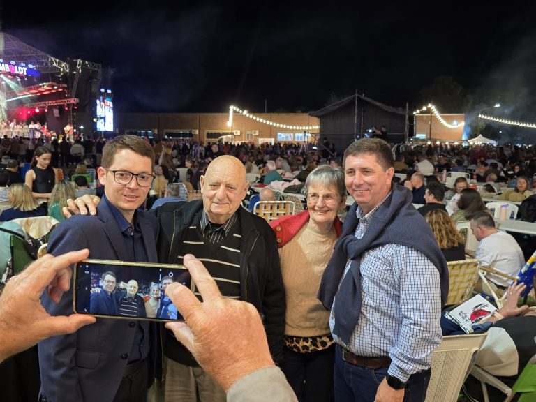 Cada comunidad en movimiento